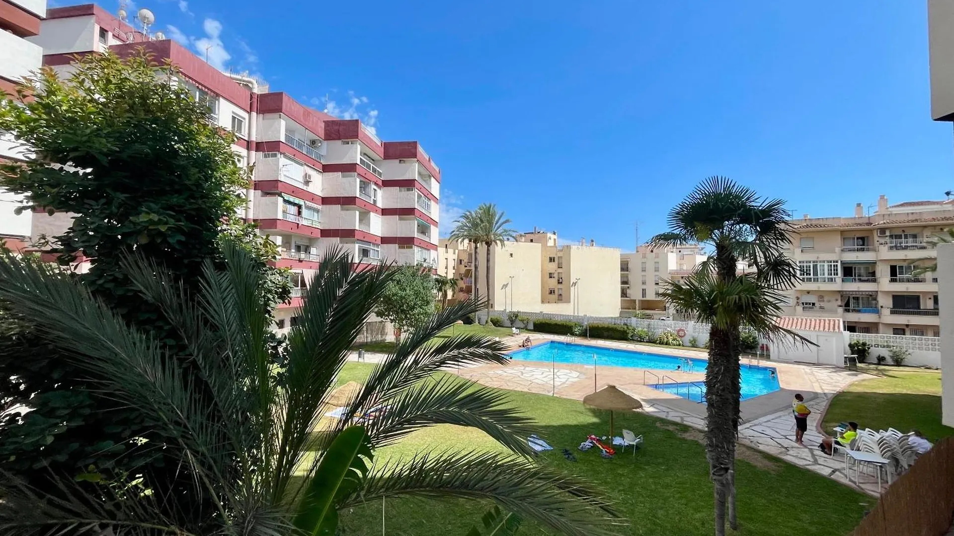 Apartment Shr057 Estudio Con Piscina Y Cerca De La Playa Nerja